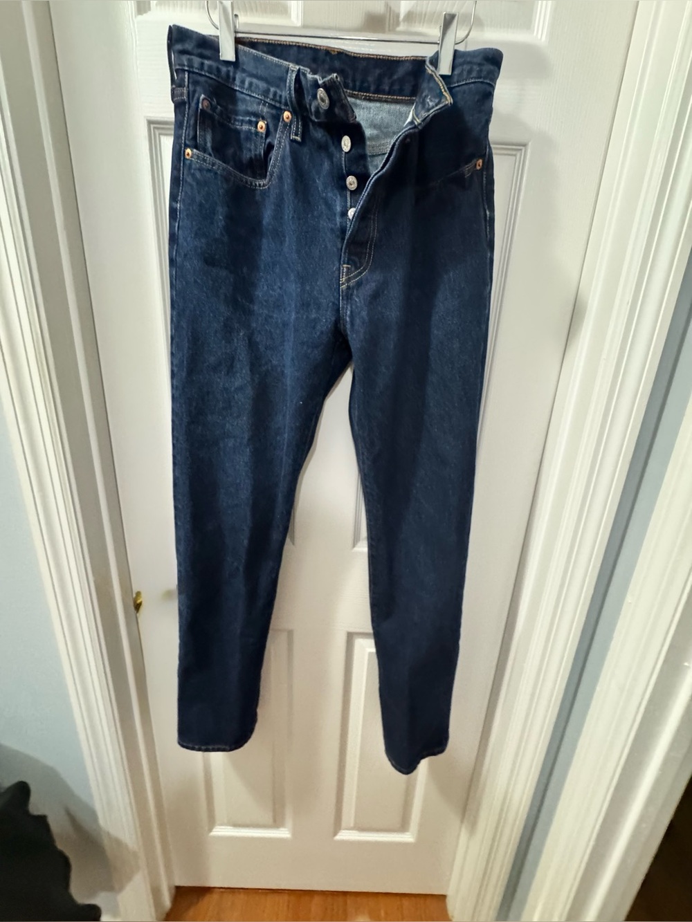 Levi’s Classic 501 Women’s Dark Wash Jeans